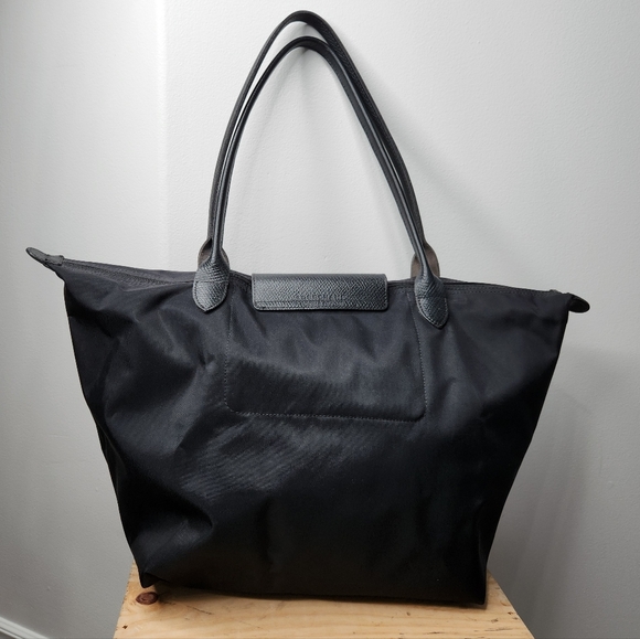 Longchamp Limited Edition Insect Series Le Pliage Shoulder Bag - Picture 6 of 16